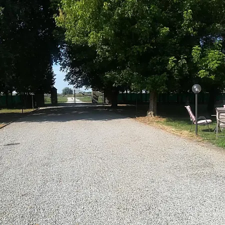 Мини-отель Tenuta Madiba